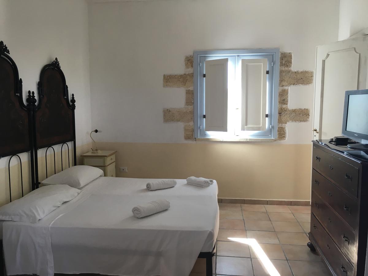 Agriturismo Tenuta Sant'Antonio Cerfignano Екстериор снимка